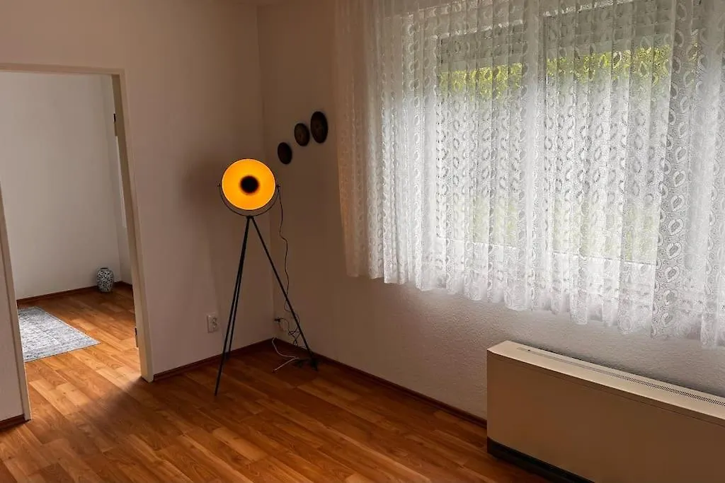 Apartment Gartenwohnung S-Vahingen Us Barraks Stuttgart
